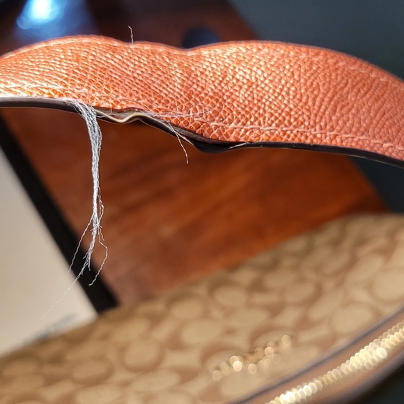 Coach shoulder bag - Picture 6 of 9